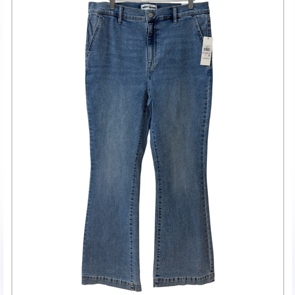 Dkny Denim - DKNY Women’s Flare Jeans in Medium Blue Wash